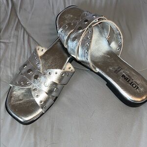 Women's Italian metallic silver leather flat slides size 38